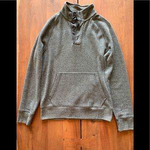 Men’s sweater